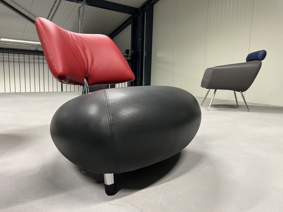 Image 1 of Leolux Pallone fauteuil zwart rood leer