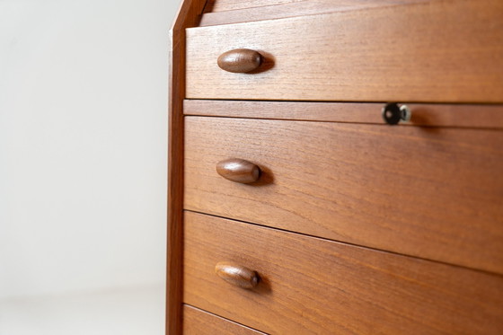 Image 1 of Prachtige secretaire van Bent Møller Jørgensen voor Svend Dyrlund (Denemarken, 1960S).