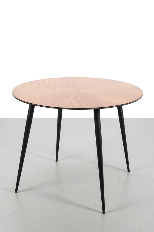 Ronde Italiaans tafel