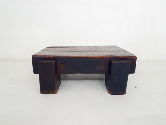 Image 1 of Mid Century Brutalistisch massief houten salontafel, Nederland 1970'S