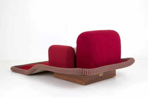 Image 1 of Beddengoed Fauteuil Tappeto Volante D'Ettore Sottsass