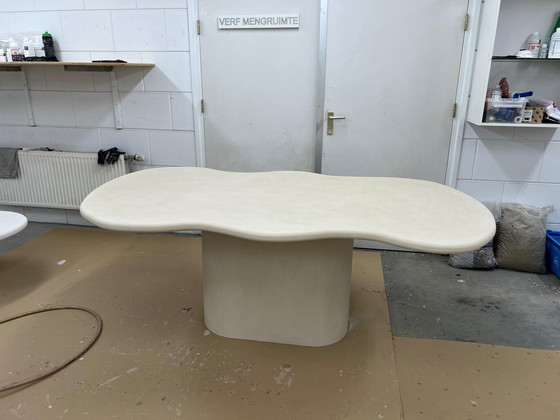 Image 1 of Beton Ciré Eettafel