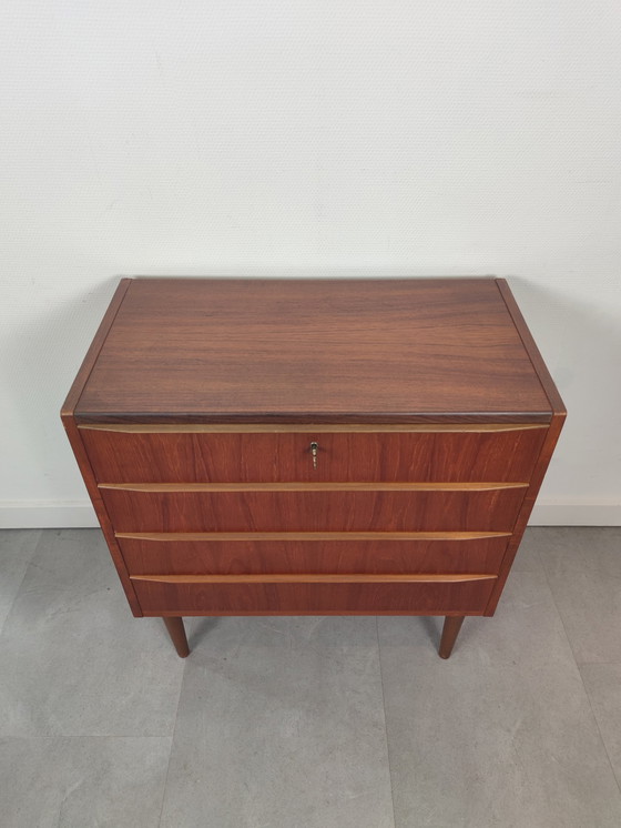 Image 1 of Vintage Deense Ladekast In Teak 