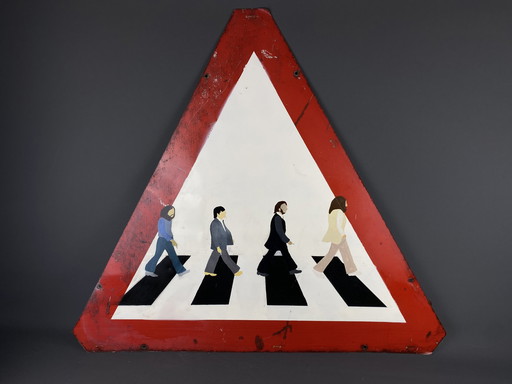 Uniek 'Beatles Abbey Road' StreetArt- Verkeersbord door SM**H