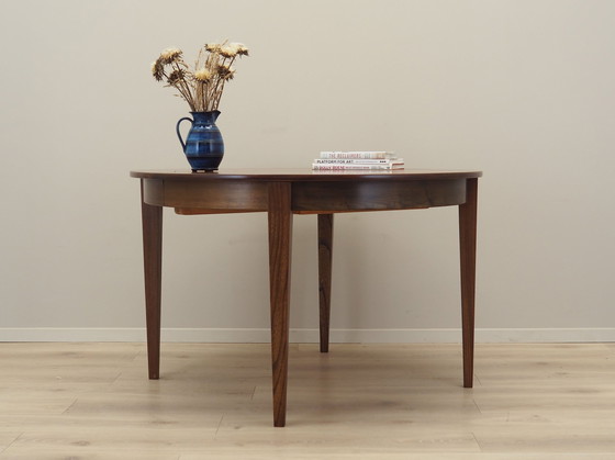 Image 1 of Ronde rozenhouten tafel, Deens ontwerp, 1970S, Productie: Denemarken