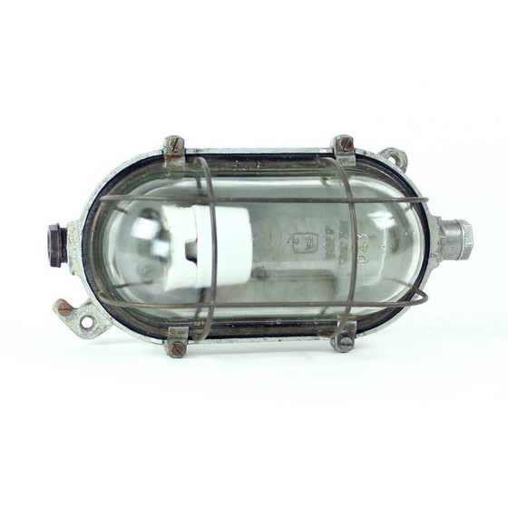Image 1 of Vintage industriële wandlamp van staal en glas, Tsjecho-Slowakije 1950