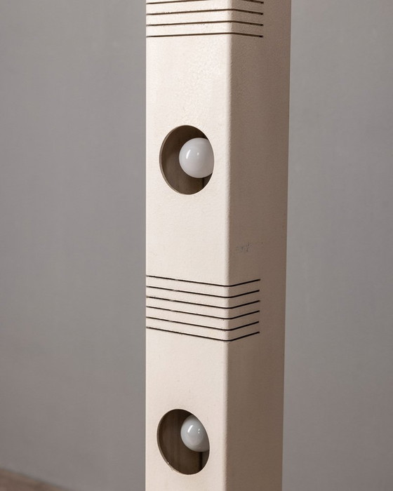 Image 1 of Vintage staande lamp van wit ijzer en metaal, Italië, 70S