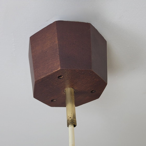 Image 1 of Opaline en teakhouten hanger van Louis Kalff, jaren 1960