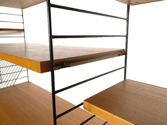 Image 1 of vintage Nisse Strinning wandsysteem met tijdschriftenrek - String design AB