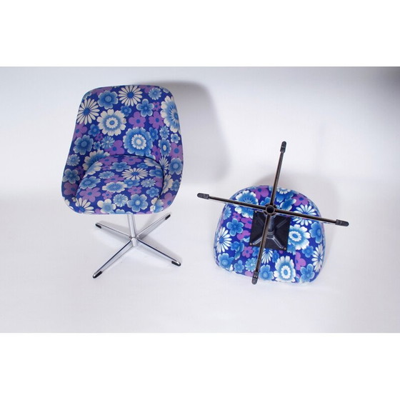Image 1 of Paar vintage draaistoelen in chroom en stof, Tsjecho-Slowakije 1970