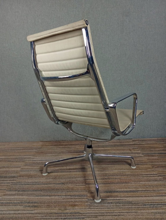 Image 1 of 1X Herman Miller Charles Ray Eames Ea116
