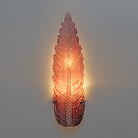 Image 1 of Paar Mid Century Moderne Murano Glazen Amethist Roze Grote Bladeren Kandelaars