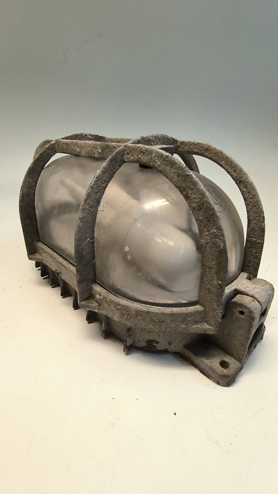 Image 1 of 3 Industriële Bull Eye Bulleye Kooilamp Lampen Merk Fr