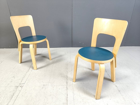 Image 1 of Model 66 eetkamerstoelen van Alvar Aalto voor Artek, 1960S