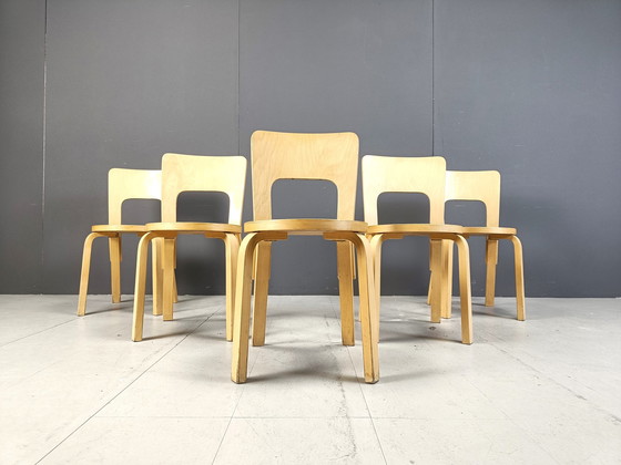 Image 1 of Model 66 eetkamerstoelen van Alvar Aalto voor Artek, 1960S