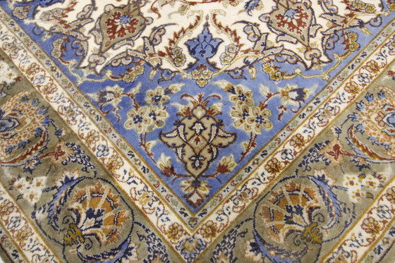 Image 1 of Origineel handgeknoopt Perzisch tapijt Isfahan 381 X 255 cm Zeer goede staat Fijn
