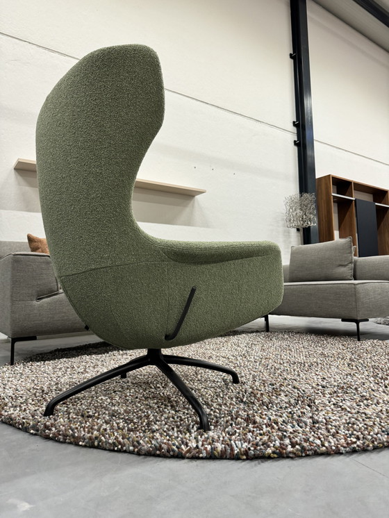 Image 1 of EYYE Puuro Relax fauteuil groen stof 