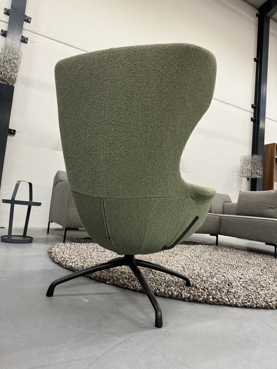 Image 1 of EYYE Puuro Relax fauteuil groen stof 