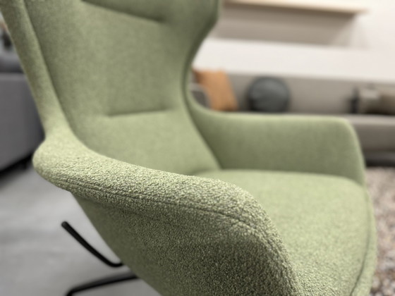 Image 1 of EYYE Puuro Relax fauteuil groen stof 