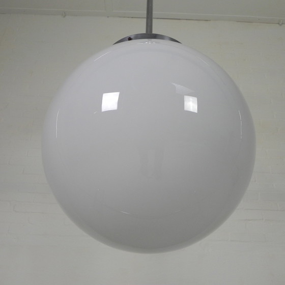 Image 1 of Art Deco Hanglamp Met Witte Bol, Jaren 30