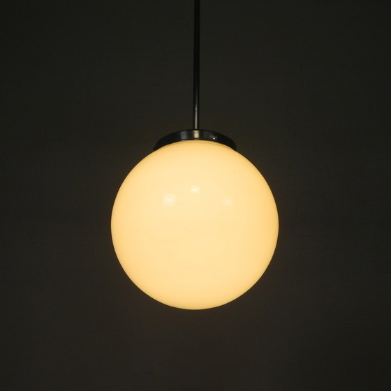 Image 1 of Art Deco Hanglamp Met Witte Bol, Jaren 30