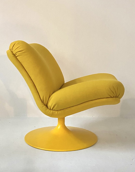 Image 1 of Artifort F504 Fauteuil Gestoffeerd Met Kvadrat Steelcut Trio 3