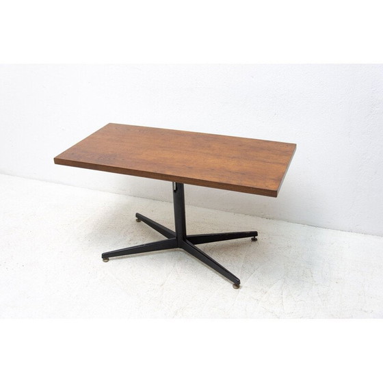 Image 1 of Vintage verstelbare salontafel met houtfineer, Tsjecho-Slowakije 1970