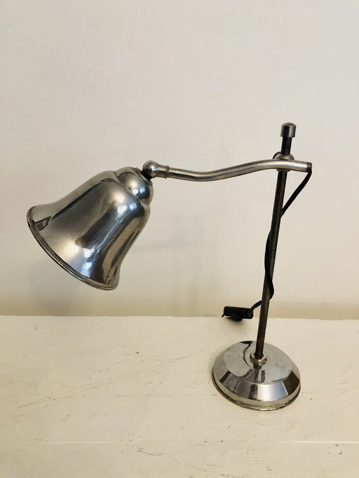 Scharnierende en verstelbare potlamp 1940/1950