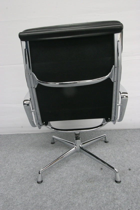 Image 1 of Vitra Eames Lounge Chair EA 216 (4 stuks beschikbaar)