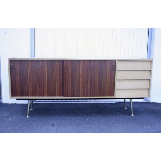 Image 1 of Dressoir met vintage palissander deuren en messing poten, 1950