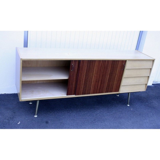 Image 1 of Dressoir met vintage palissander deuren en messing poten, 1950