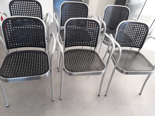 6x Vico Magistretti de Pavado stoelen