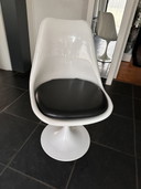 Space Age tulip eetkamerset