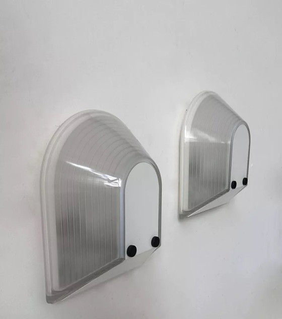 Image 1 of 2X Vintage "Tesi" gezandstraalde glazen wandlampen van Roberto Fiorato voor Prisma