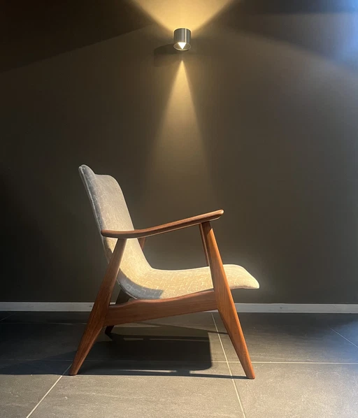 Louis Van Teeffelen Easychair