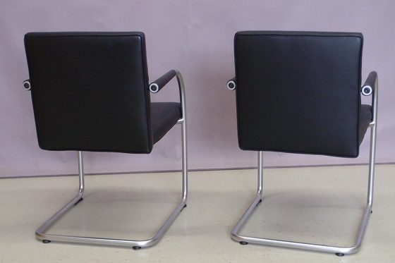 Image 1 of 2x Vitra fauteuil