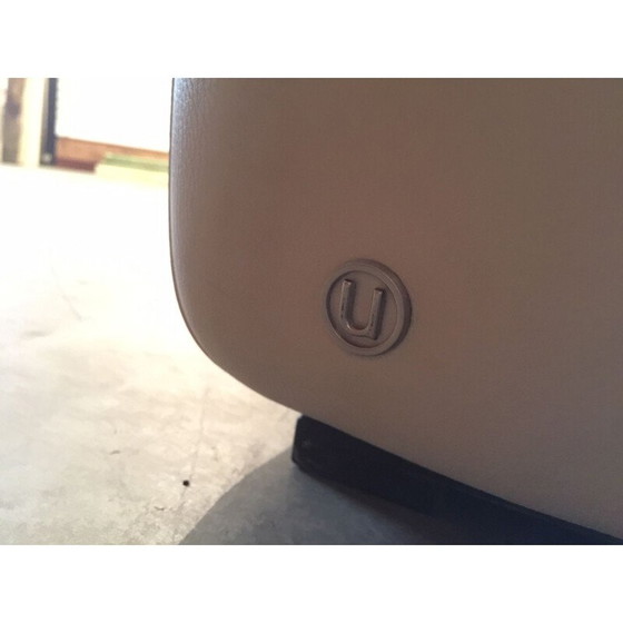 Image 1 of Vintage witte crème bank van Natuzzi Italië