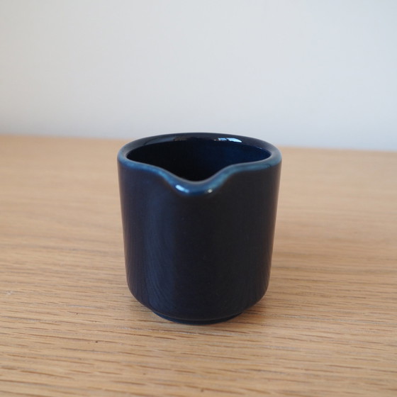 Image 1 of Vintage Arabia Finland Blauw Melkkannetje