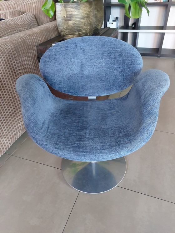 Image 1 of 4x Artifort Little Tulip Draaifauteuil Blauw