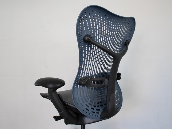 Image 1 of Herman Miller Bureaustoel Type Mirra