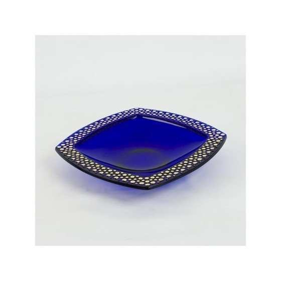 Image 1 of Vintage kobaltblauwe glazen kom met gouden reliëf decoratie, 1960