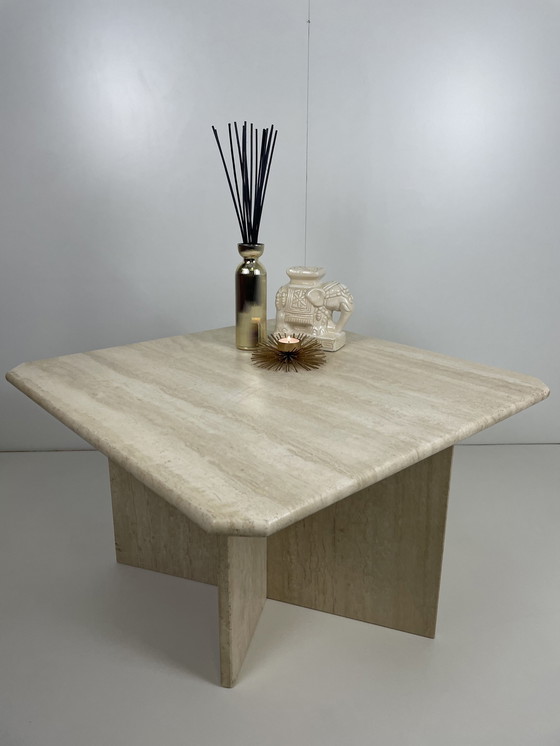 Image 1 of Vintage travertine bijzettafel / salontafel 