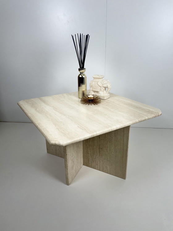 Image 1 of Vintage travertine bijzettafel / salontafel 