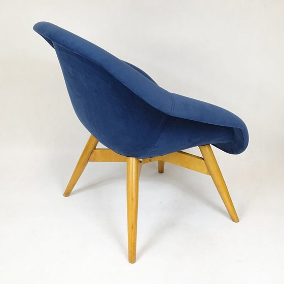 Image 1 of Tsjechische blauwe fauteuil van Miroslav Navratil - 1960