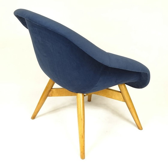 Image 1 of Tsjechische blauwe fauteuil van Miroslav Navratil - 1960