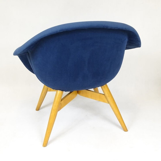 Image 1 of Tsjechische blauwe fauteuil van Miroslav Navratil - 1960