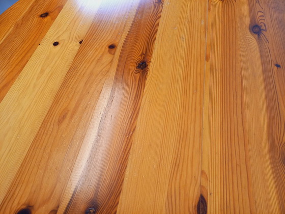 Image 1 of Vintage Scandinavische ronde grenen eettafel jaren 60-70 met verlengstukken