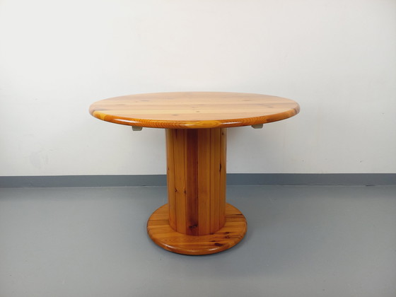 Image 1 of Vintage Scandinavische ronde grenen eettafel jaren 60-70 met verlengstukken