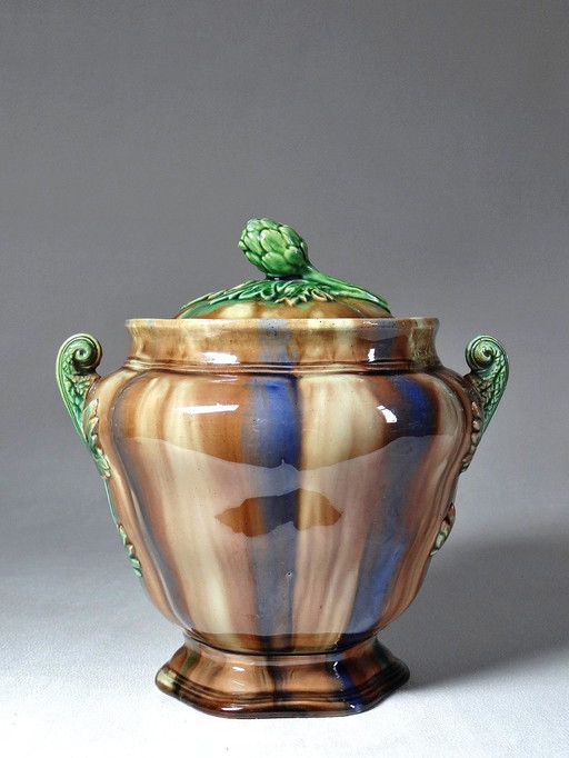 Antieke Rubelles Aardewerk Pot/Bonbonnière, Emailles, 1840-1860, Barbotine-stijl. Lichaam gevlamd in de