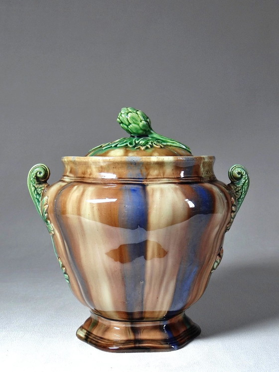 Image 1 of Antieke Rubelles Aardewerk Pot/Bonbonnière, Emailles, 1840-1860, Barbotine-stijl. Lichaam gevlamd in de